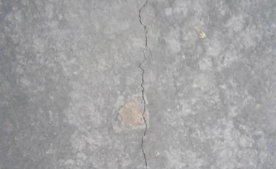 蜘蛛网增强混凝土(混凝土蛛网状裂纹)